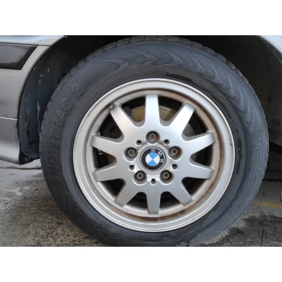 BMW SERIE 3 BERLINA (E36) '1996 2.0 24V GRIS