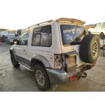 MITSUBISHI MONTERO (V20/V40) MITSUBISHI MONTERO (V20/V40) '1994 2.5 TURBODIESEL BLANCO 1991