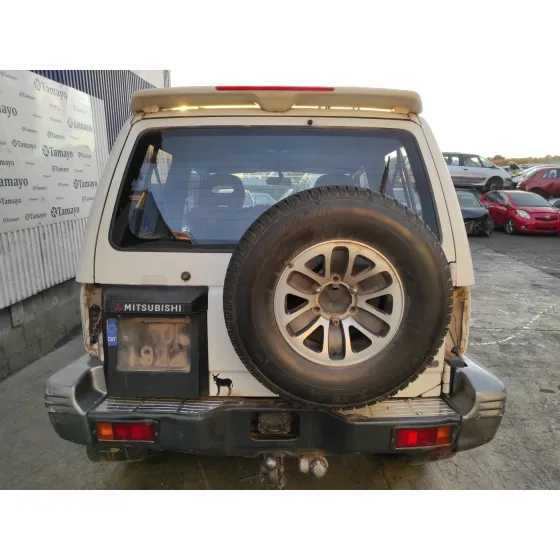 MITSUBISHI MONTERO (V20/V40) '1994 2.5 TURBODIESEL BLANCO
