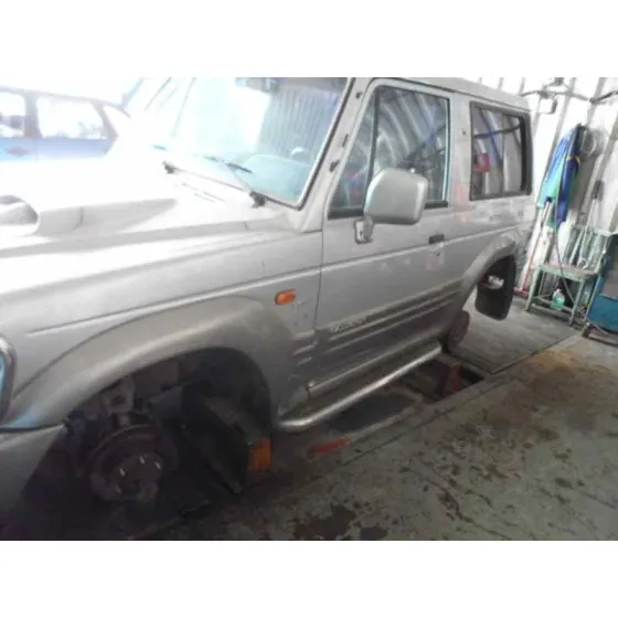 MITSUBISHI GALLOPER (HYUNDAI) '1998 2.5 TURBODIESEL GRIS