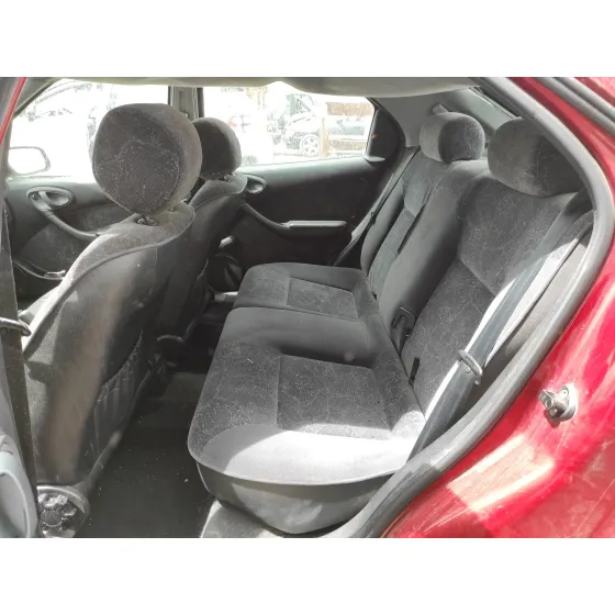 CITROEN XSARA BERLINA '1998 1.6 GRANATE