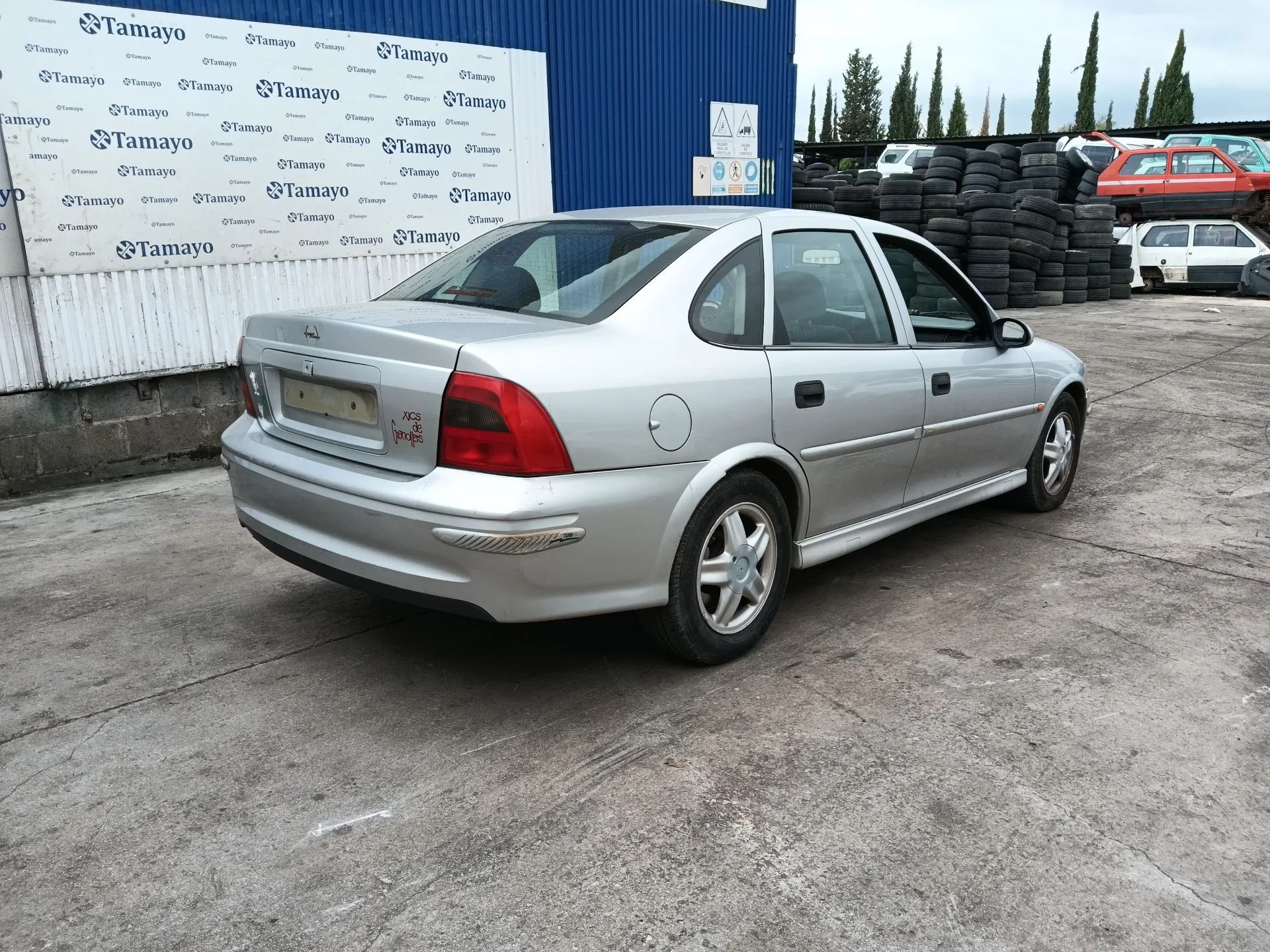 OPEL VECTRA B HATCHBACK (J96)  1996