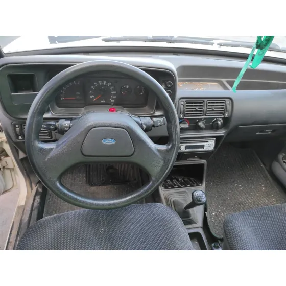 FORD ESCORT BERL./TURN./CAB./EXPRESS '1989 * BLANCO