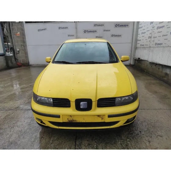 SEAT LEON (1M1) '2000 * AMARILLO