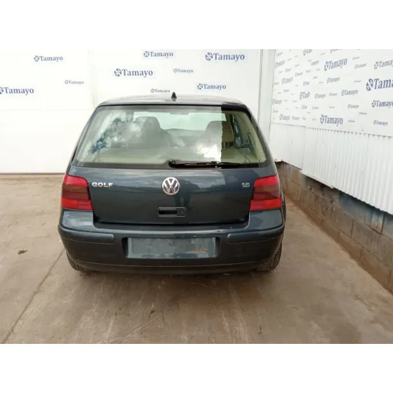 VOLKSWAGEN GOLF IV BERLINA (1J1) '1999 1.6 GRIS