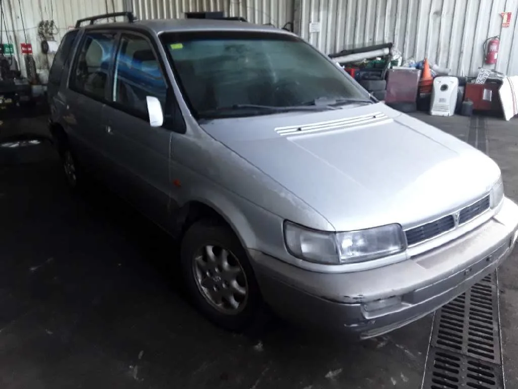 HYUNDAI SANTAMO '1999 2.0 PLATA