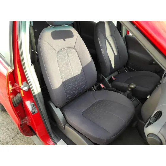 MERCEDES CLASE A (W168) '1999 1.4 CAT ROJO