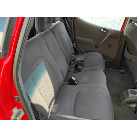MERCEDES CLASE A (W168) '1999 1.4 CAT ROJO