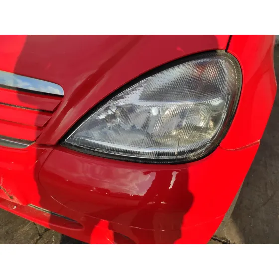 MERCEDES CLASE A (W168) '1999 1.4 CAT ROJO