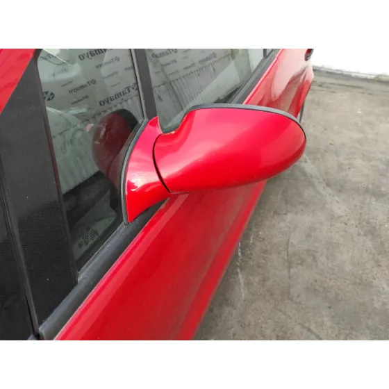 MERCEDES CLASE A (W168) '1999 1.4 CAT ROJO