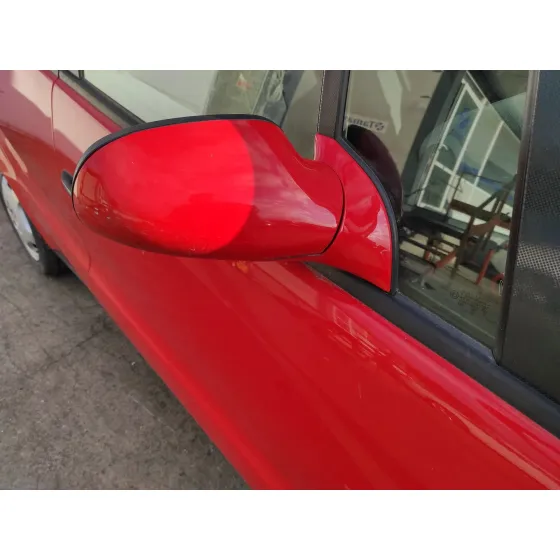 MERCEDES CLASE A (W168) '1999 1.4 CAT ROJO