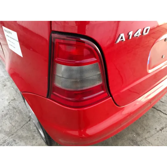 MERCEDES CLASE A (W168) '1999 1.4 CAT ROJO