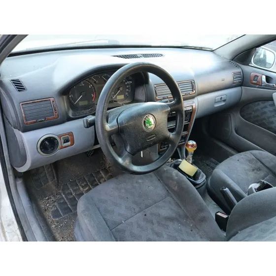 Skoda OCTAVIA I (1U2) 1997