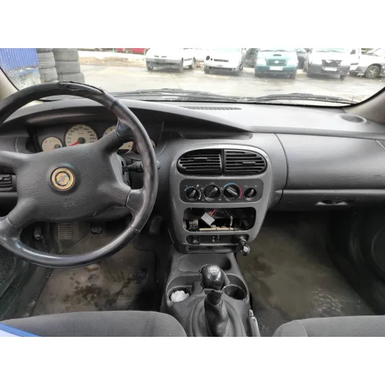 CHRYSLER NEON (PL) '1999 2.0 16V CAT BLANCO