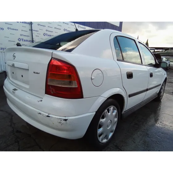 OPEL ASTRA G BERLINA '1999 1.6 16V BLANCO