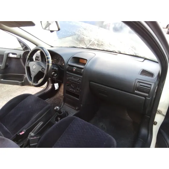 OPEL ASTRA G BERLINA '1999 1.6 16V BLANCO