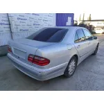 MERCEDES CLASE E (W210) BERLINA '2000 280 (210.063) PLATA