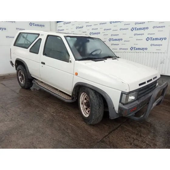 NISSAN TERRANO (WD21) '1990 2.7 TURBODIESEL BLANCO
