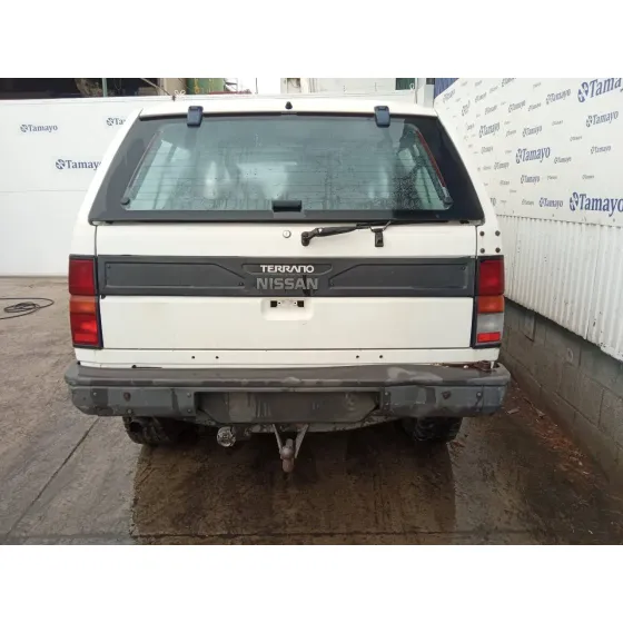NISSAN TERRANO (WD21) '1990 2.7 TURBODIESEL BLANCO