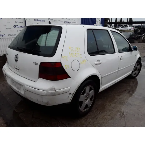 VOLKSWAGEN GOLF IV BERLINA (1J1) '1999 1.9 TDI BLANCO