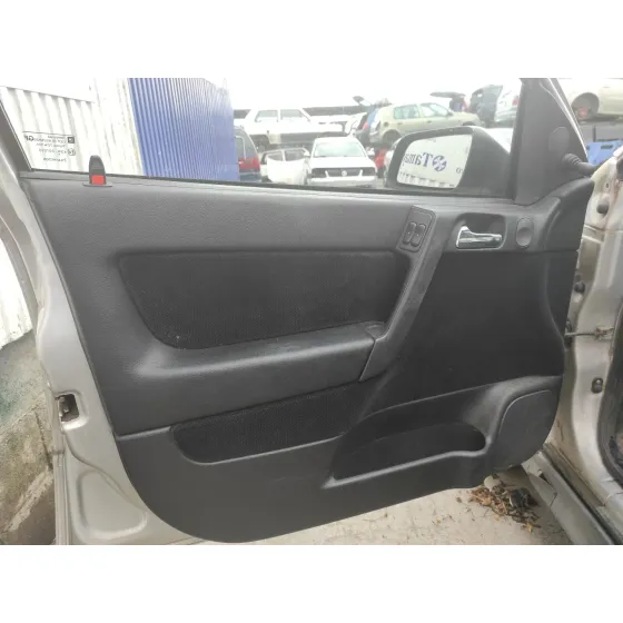 OPEL ASTRA G BERLINA '1999 1.6 16V PLATA