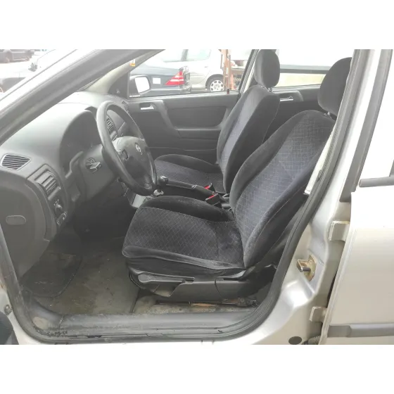 OPEL ASTRA G BERLINA '1999 1.6 16V PLATA