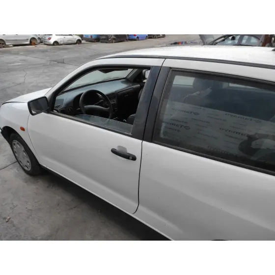 SEAT IBIZA (6K) '1997 1.9 TDI BLANCO
