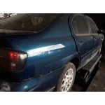 NISSAN PRIMERA BERLINA (P11) '2000 * AZUL