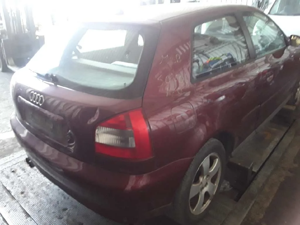 AUDI A3 (8L) '1999 1.8 20V TURBO GRANATE