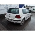 VOLKSWAGEN GOLF IV BERLINA (1J1) VOLKSWAGEN GOLF IV BERLINA (1J1) '1999 1.9 TDI BLANCO 1997