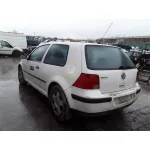 VOLKSWAGEN GOLF IV BERLINA (1J1) VOLKSWAGEN GOLF IV BERLINA (1J1) '1999 1.9 TDI BLANCO 1997