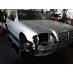 MERCEDES-BENZ CLASE C (W202) BERLINA MERCEDES CLASE C (W202) BERLINA '1994 2.2 CAT PLATA 1993