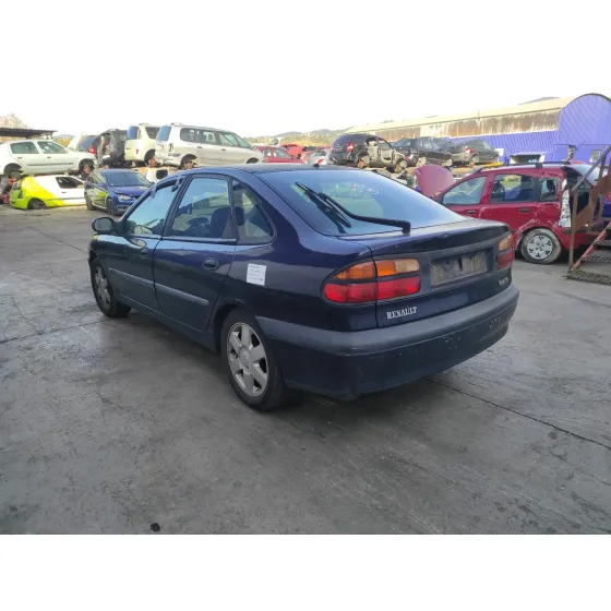 RENAULT LAGUNA (B56) '1999 * NEGRO