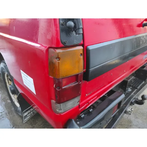NISSAN PATROL (K/W160) '1984 2.8 ROJO