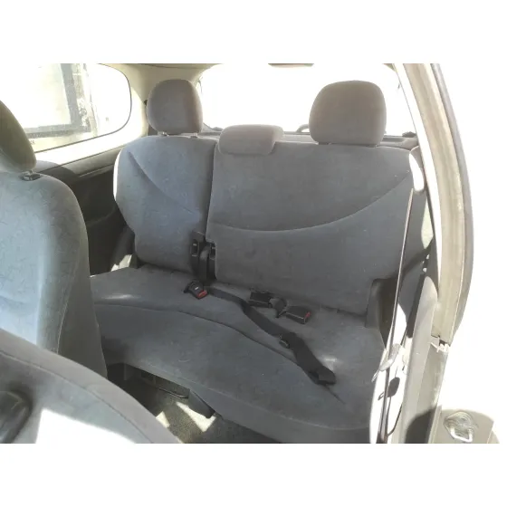 TOYOTA YARIS (NCP1/NLP1/SCP1) '1999 1.0 CAT PLATA
