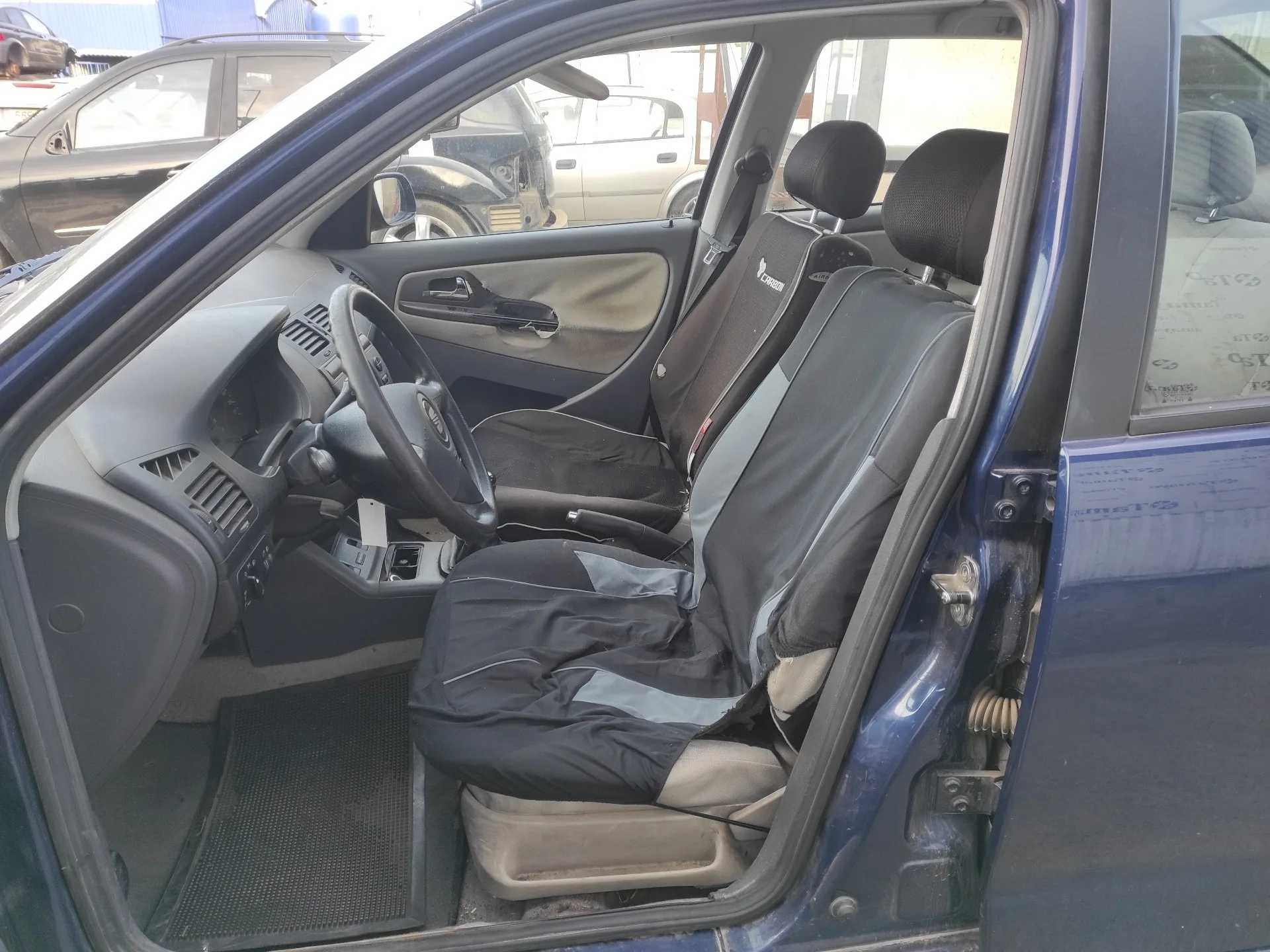 SEAT CORDOBA BERLINA (6K2) '1999 * AZUL MARINO