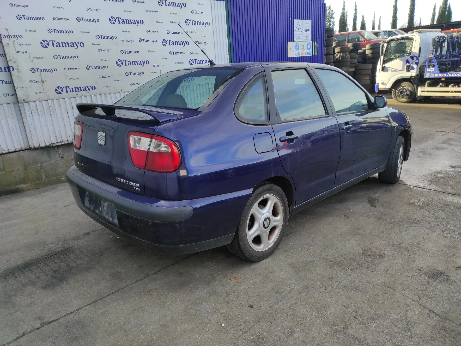 SEAT CORDOBA BERLINA (6K2) '1999 * AZUL MARINO