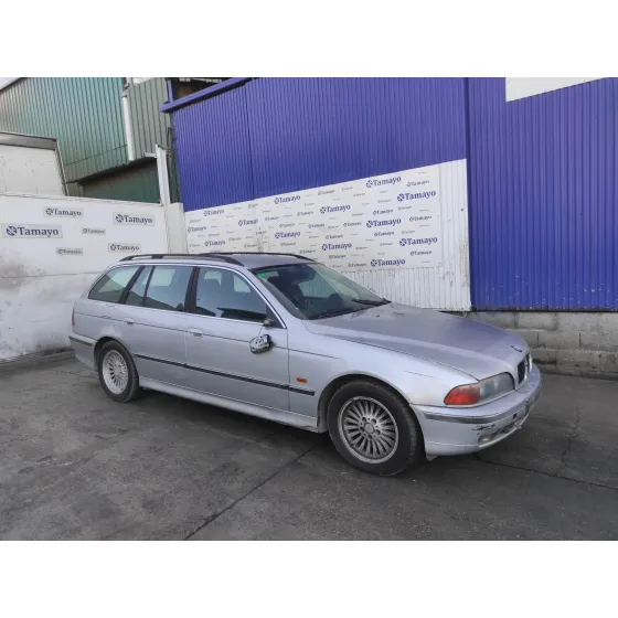 BMW SERIE 5 TOURING (E39) '1999 3.0 24V TURBODIESEL CAT PLATA