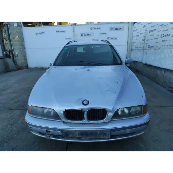 BMW SERIE 5 TOURING (E39) '1999 3.0 24V TURBODIESEL CAT PLATA