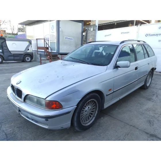 BMW SERIE 5 TOURING (E39) '1999 3.0 24V TURBODIESEL CAT PLATA