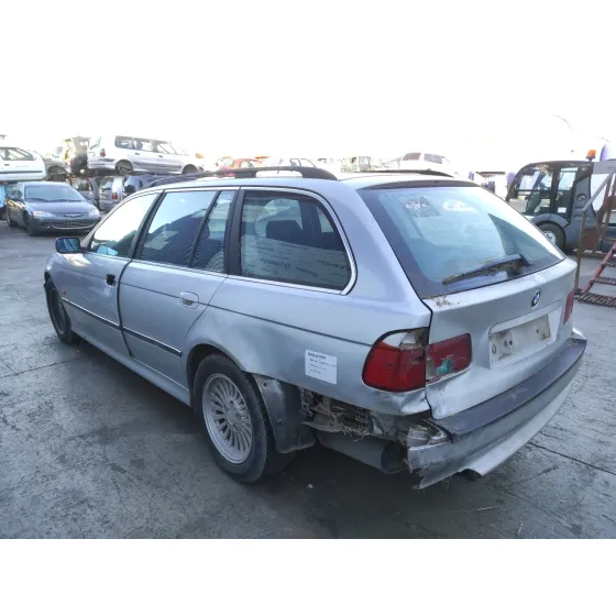 BMW SERIE 5 TOURING (E39) '1999 3.0 24V TURBODIESEL CAT PLATA