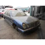 MERCEDES-BENZ CLASE E (W210) BERLINA MERCEDES-BENZ BM SERIE 210 BERLINA '1999 230 (210.037) AZUL 1995