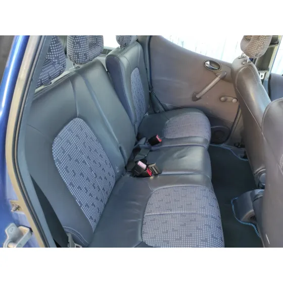 MERCEDES CLASE A (W168) '2000 1.9 CAT AZUL