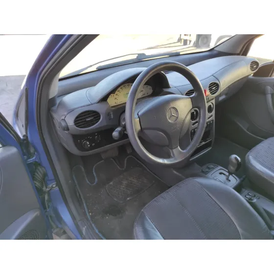 MERCEDES CLASE A (W168) '2000 1.9 CAT AZUL