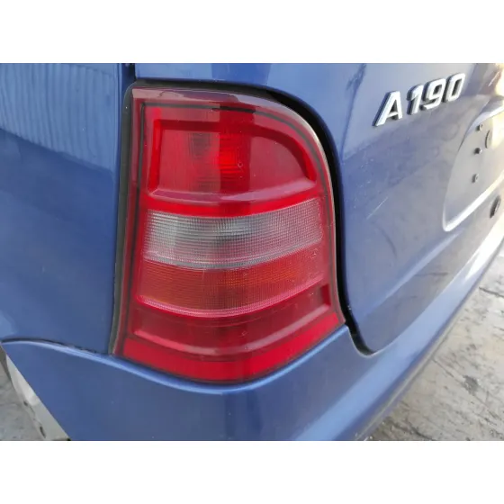 MERCEDES CLASE A (W168) '2000 1.9 CAT AZUL