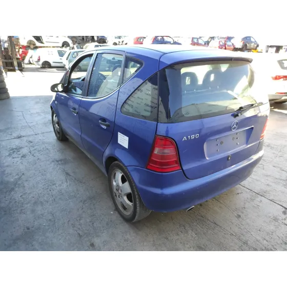 MERCEDES CLASE A (W168) '2000 1.9 CAT AZUL