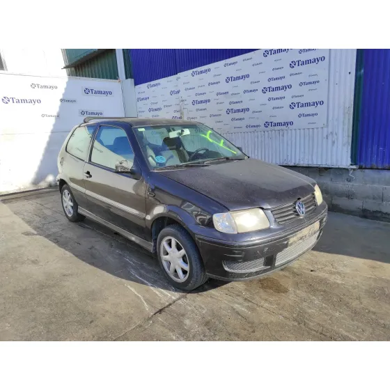 VOLKSWAGEN POLO BERLINA (6N2) '2000 1.4 16V NEGRO