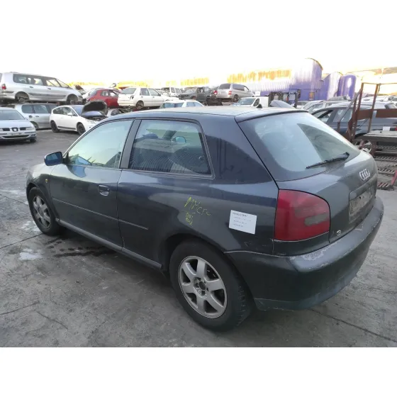 AUDI A3 (8L) '1998 1.9 TDI NEGRO