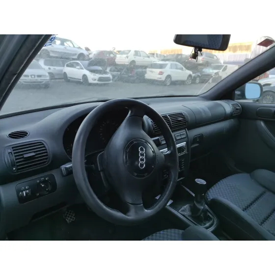 AUDI A3 (8L) '1998 1.9 TDI NEGRO