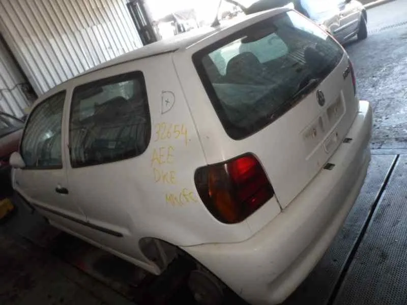 VOLKSWAGEN POLO BERLINA (6N1) VOLKSWAGEN POLO BERLINA (6N1) '1998 1.6 BLANCO 1994